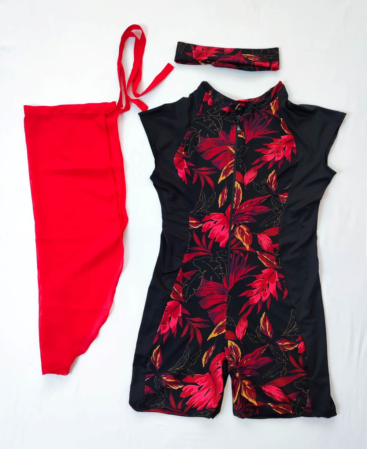 Maillot de bain 2 pièces combi noir a motif rouge AZURE