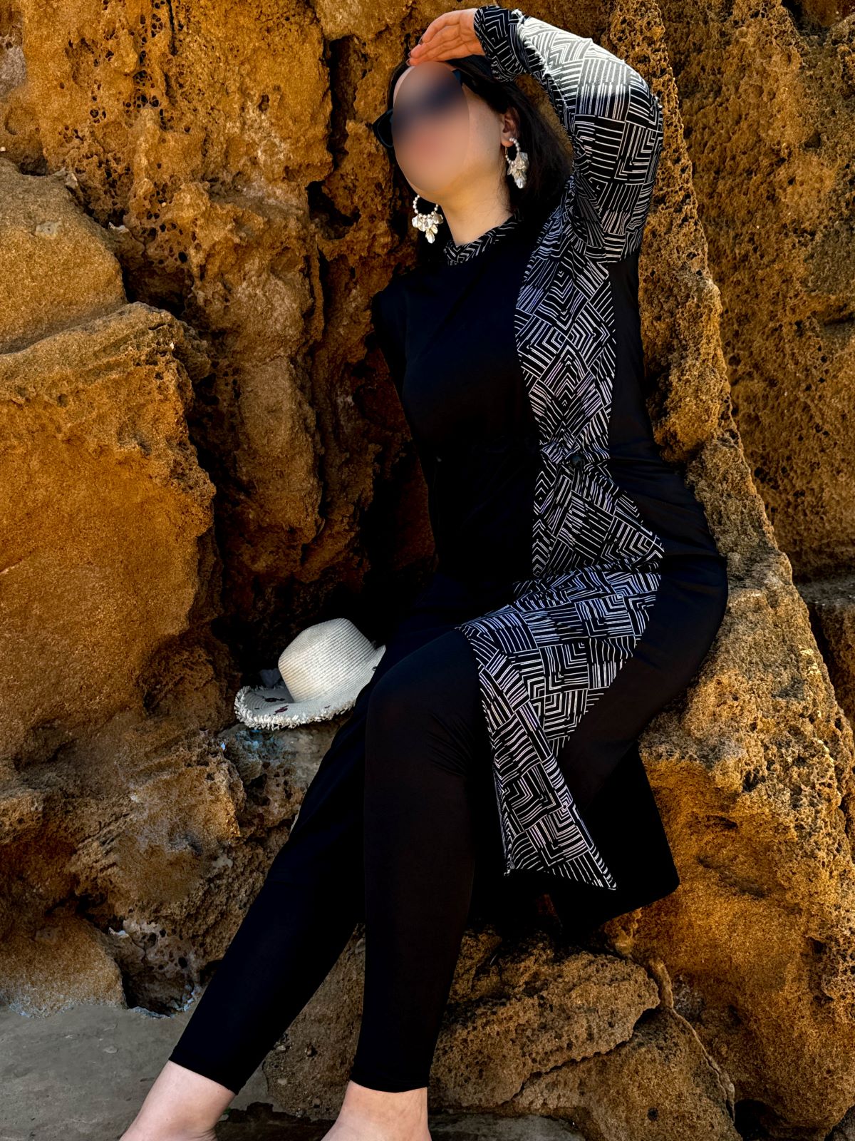 Burkini 3 pièces noir a rayure blanc CORALINE