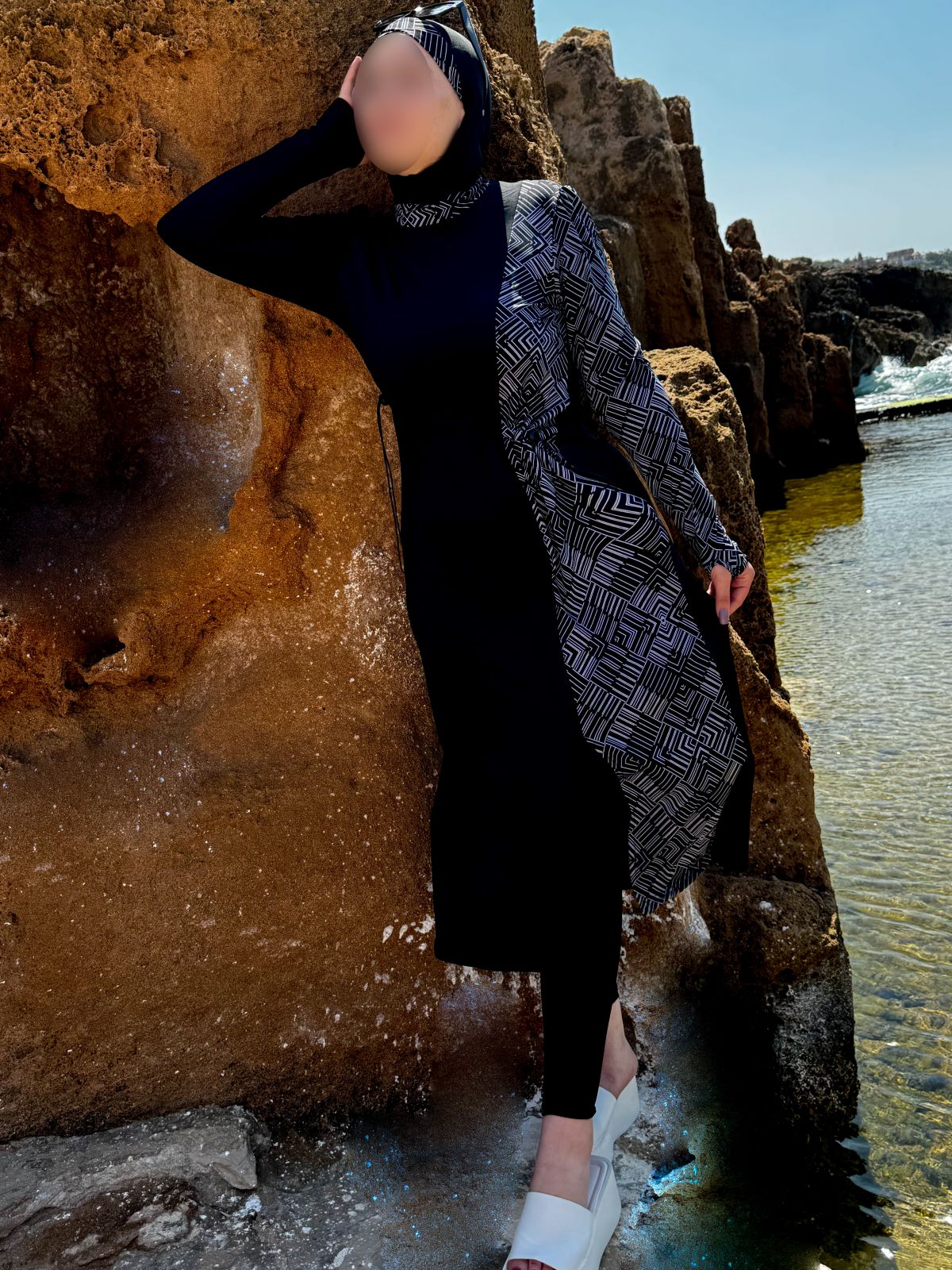 Burkini 3 pièces noir a rayure blanc CORALINE