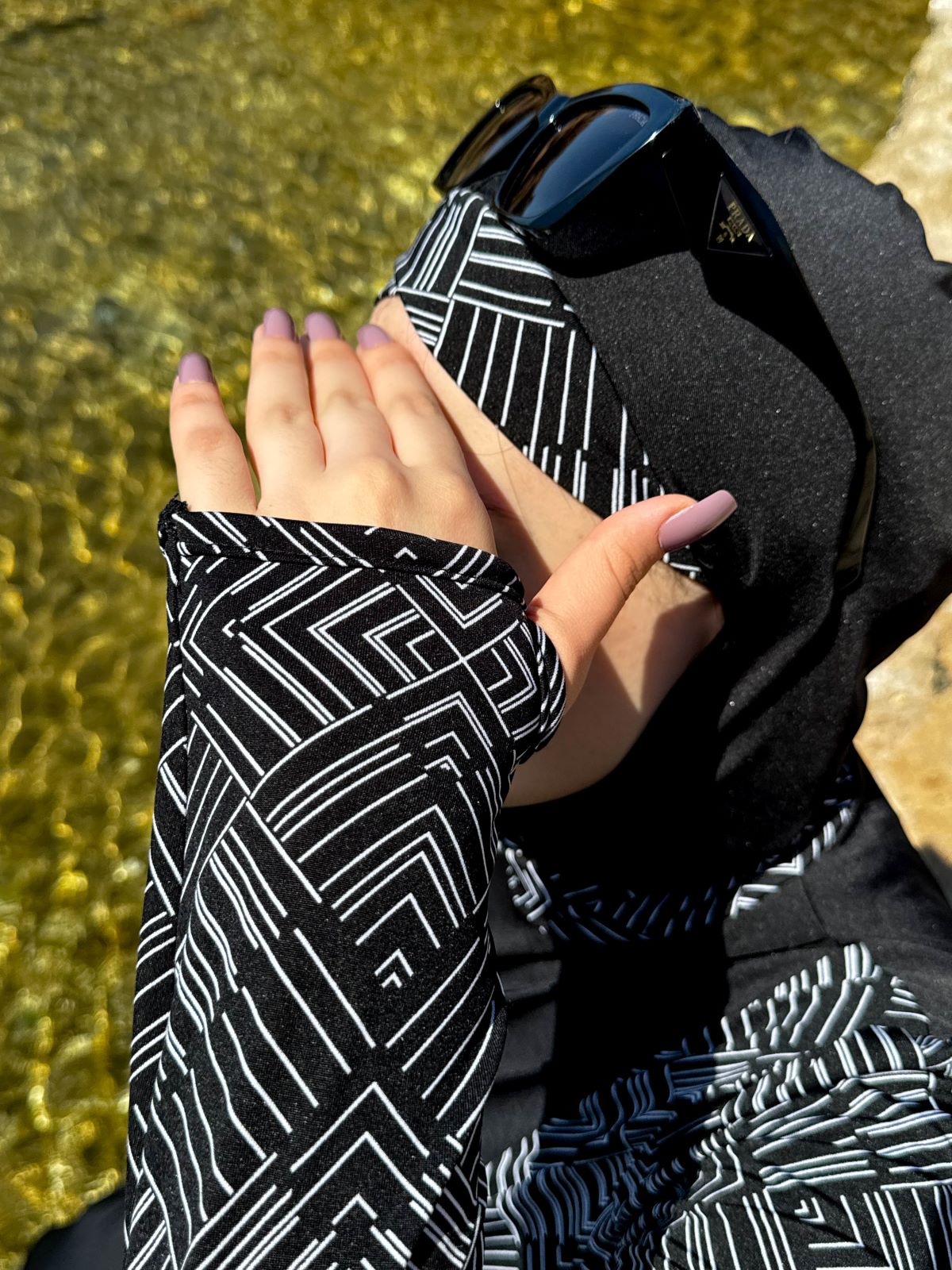 Burkini 3 pièces noir a rayure blanc CORALINE
