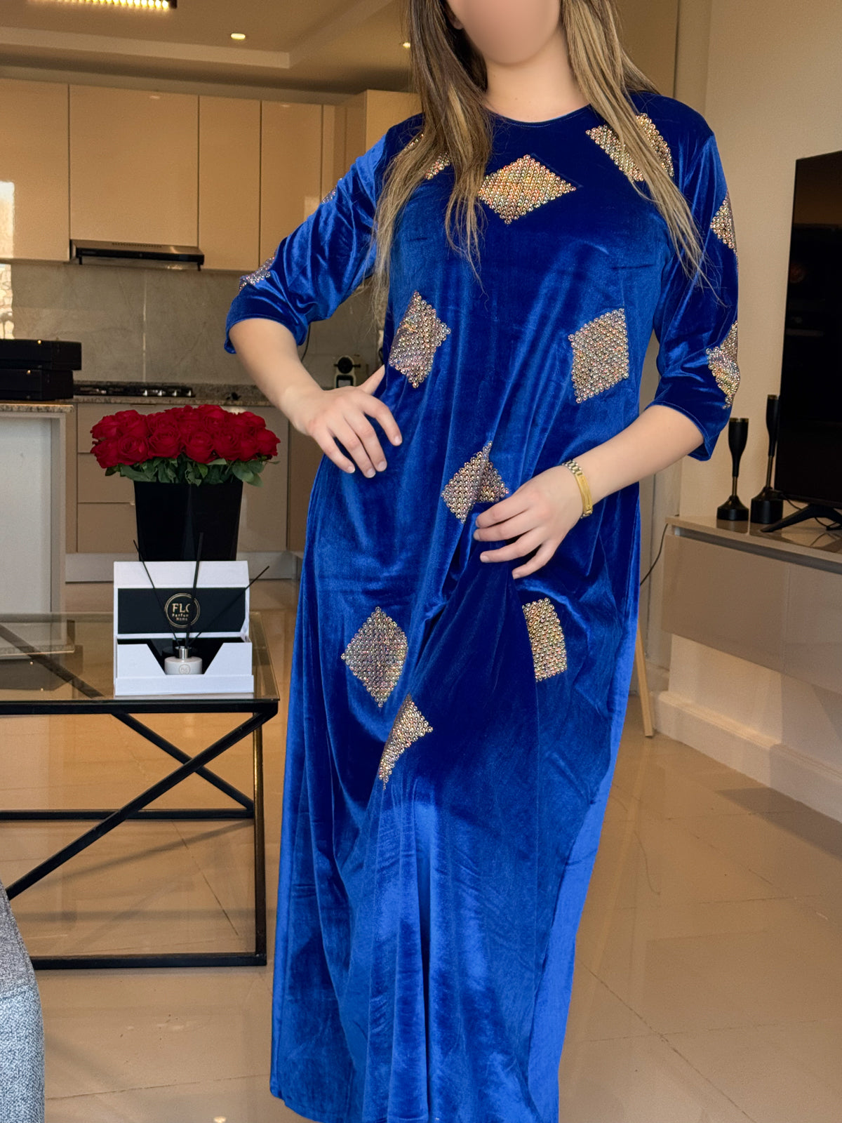 Jebba velours NAIRA bleu roi brillants