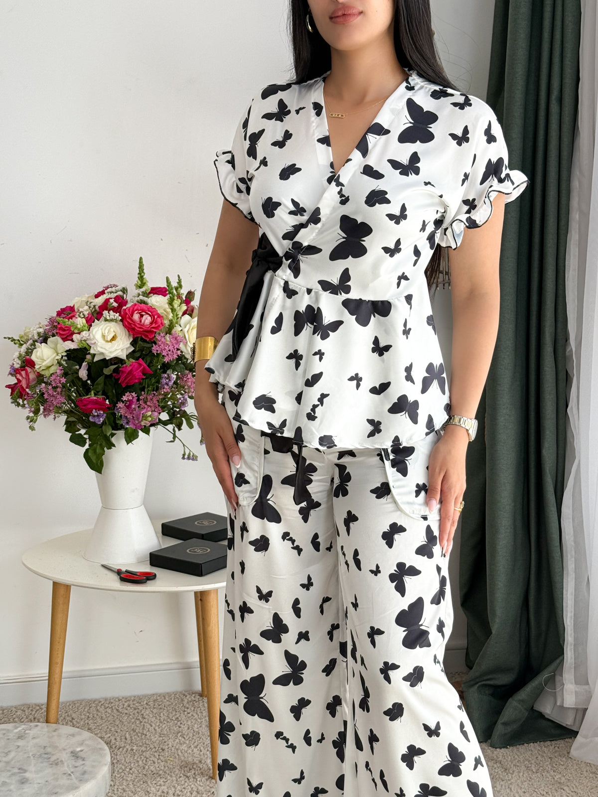 Ensemble cache-coeur blanc a motif papillon ELINA