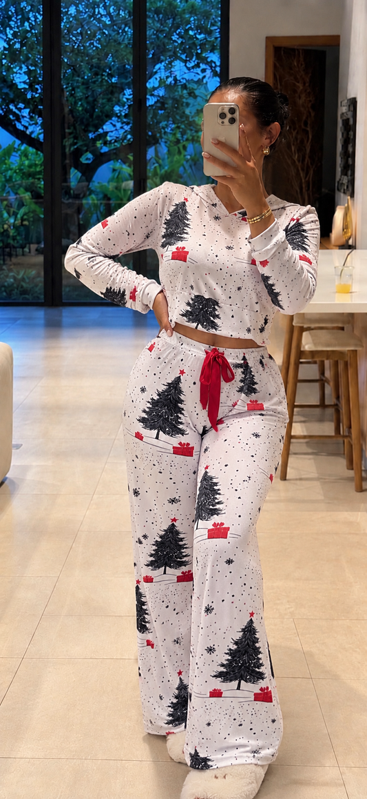 Pyjama capuche patalon manche long blanc femme motif forêt noire