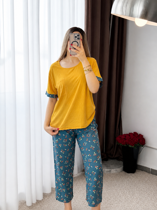 Pyjama jaune pantalon vert motif cerises ASSIN
