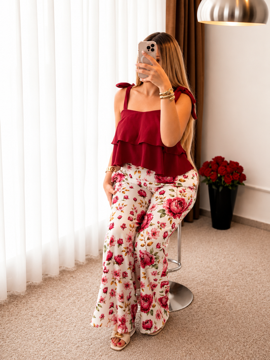 Pyjama double volant rouge pantalon  blanc a motif a fleur rouge STARNIG