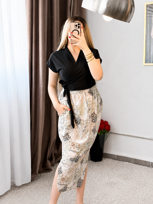 Ensemble trois pieces haut uni noir pantalon chelka motif sobre LELA
