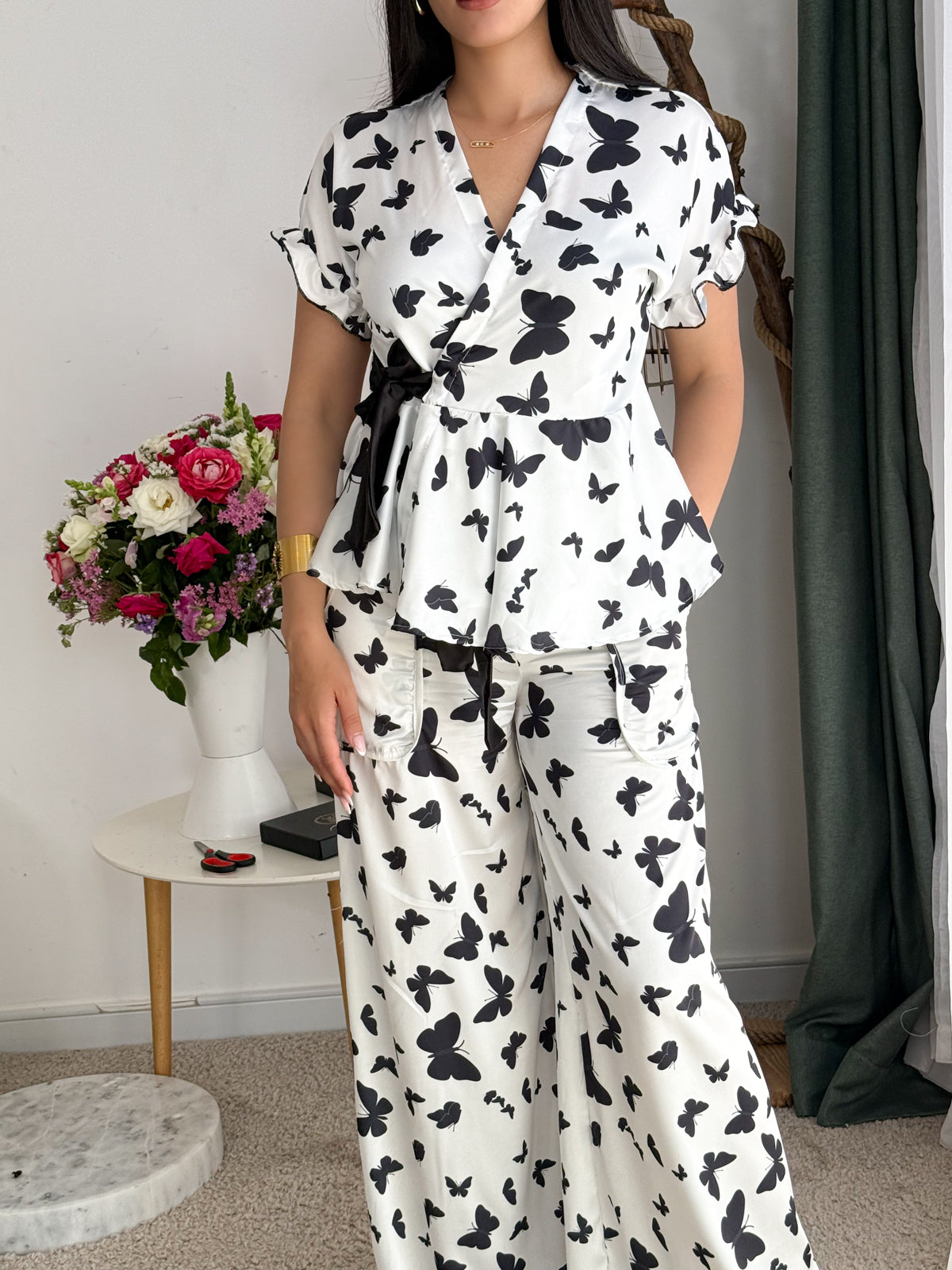 Ensemble cache-coeur blanc a motif papillon ELINA