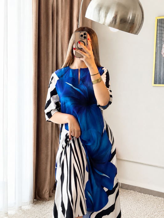 Robe nuisette noir motif a fleur bleu COMOS