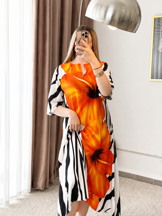 Robe nuisette noir motif a fleur orange COMOS