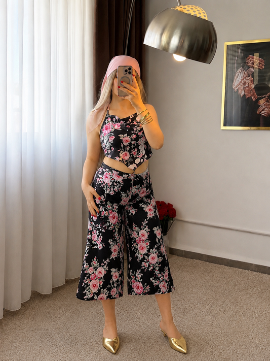 Ensemble haut  pantalon noir motif à fleurs rose SARIM