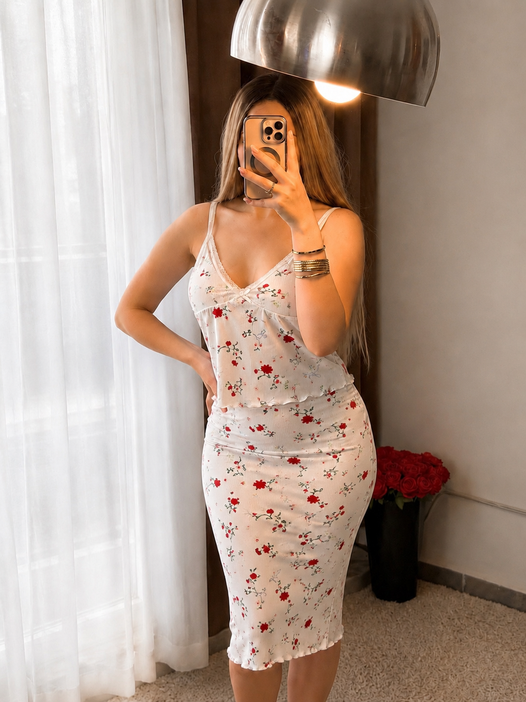 Ensemble 3 pièces bustier pantalon jupe blanc motif a fleur rouge ASHLEY