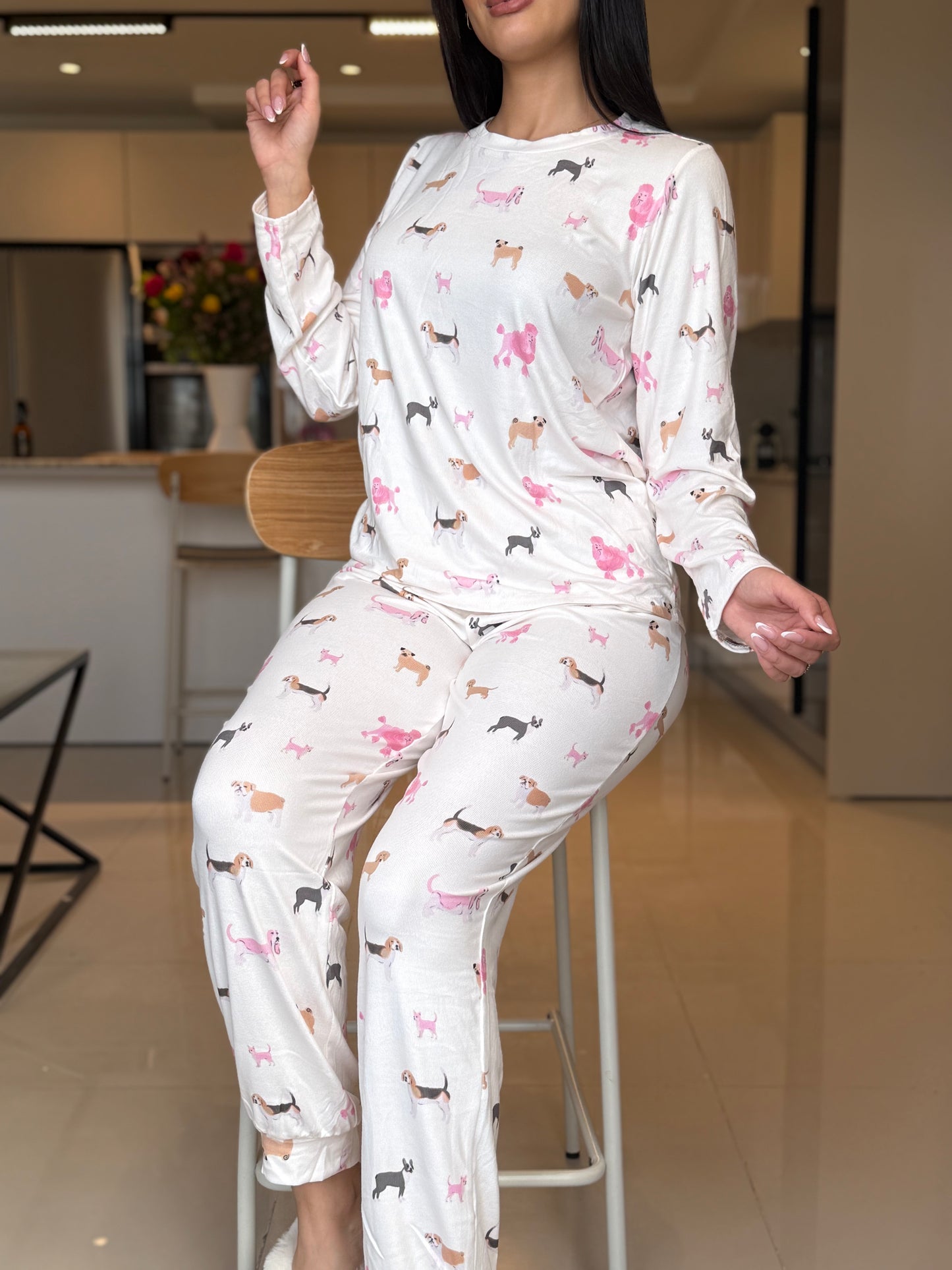 Pyjama manche long femme beige a motif dog LOU