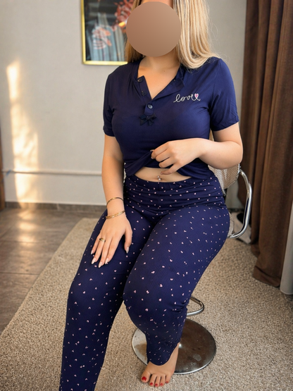 Pyjama pantalon bleu nuit a motif petit cœur ÉLINE