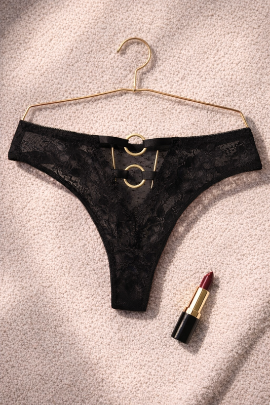 String dentelle à anneaux noir ANNI