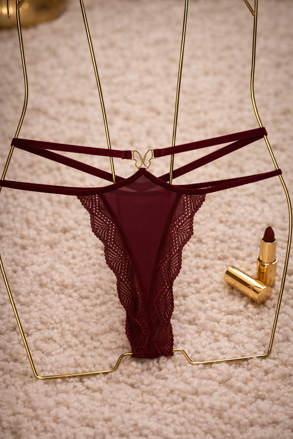String à files papillon bordeaux PALINA