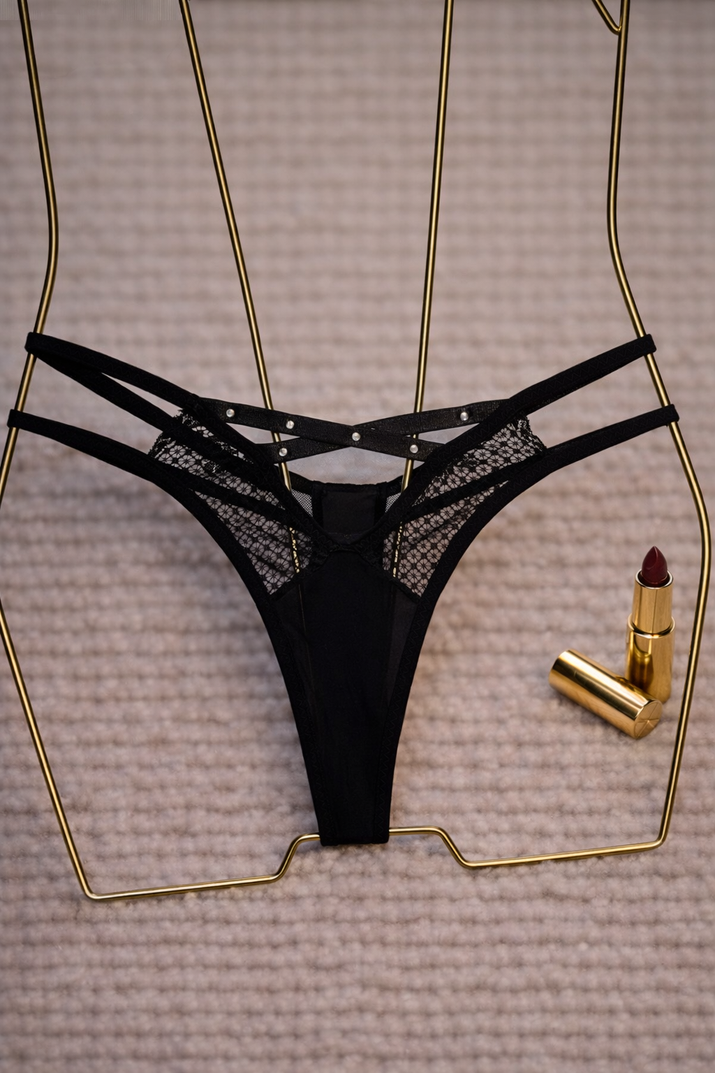 String à files noir STRASS