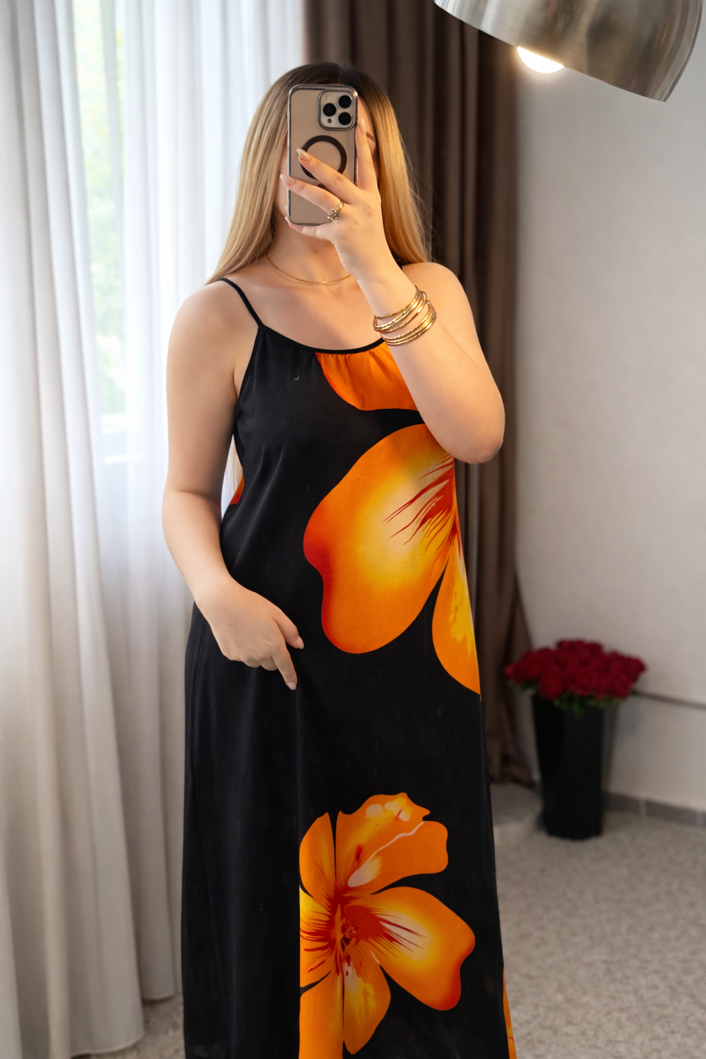Robe noir motif a fleur orange FASTINA