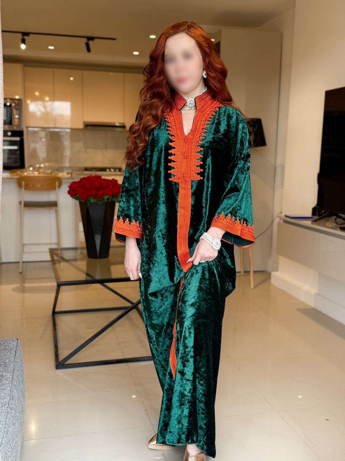 Jebba velours vert galon orange SULANA