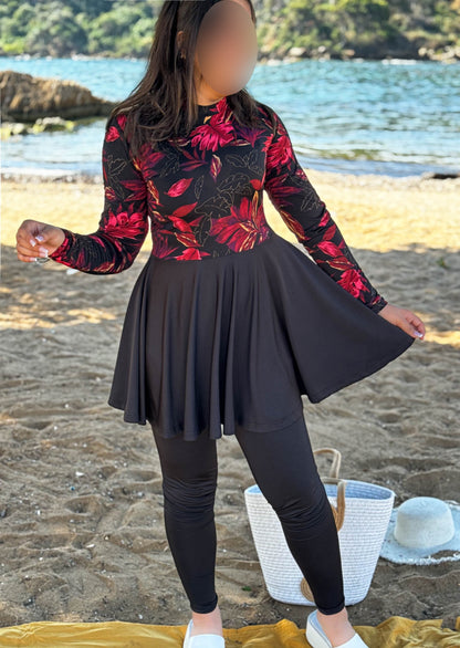Burkini 3 pièces  noir a motif rouge Océane