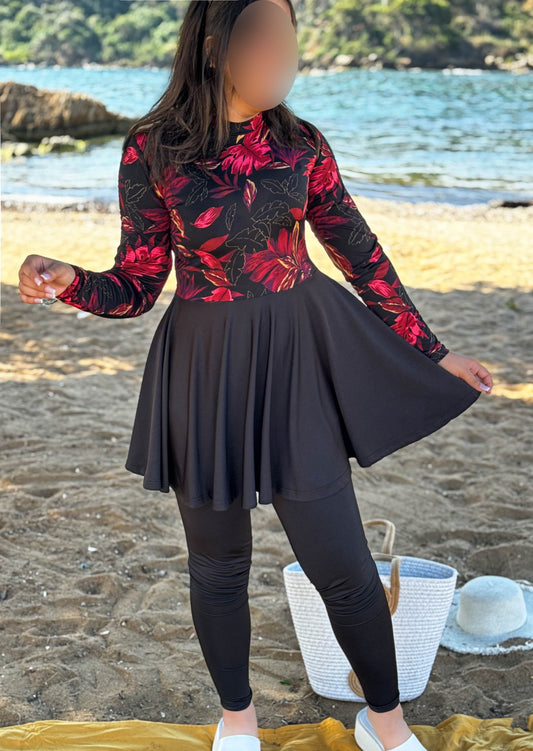 Burkini 3 pièces  noir a motif rouge Océane