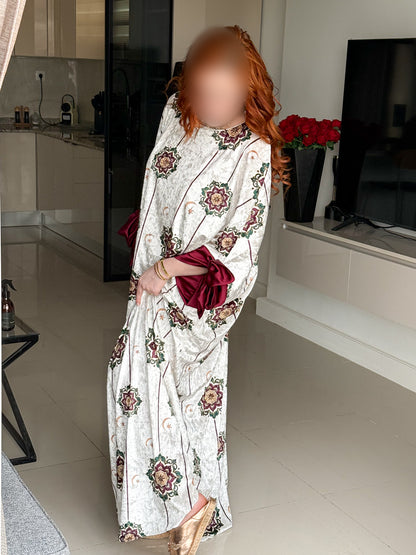 Jebba en velours blanche a motif bordeaux ZELLIGE