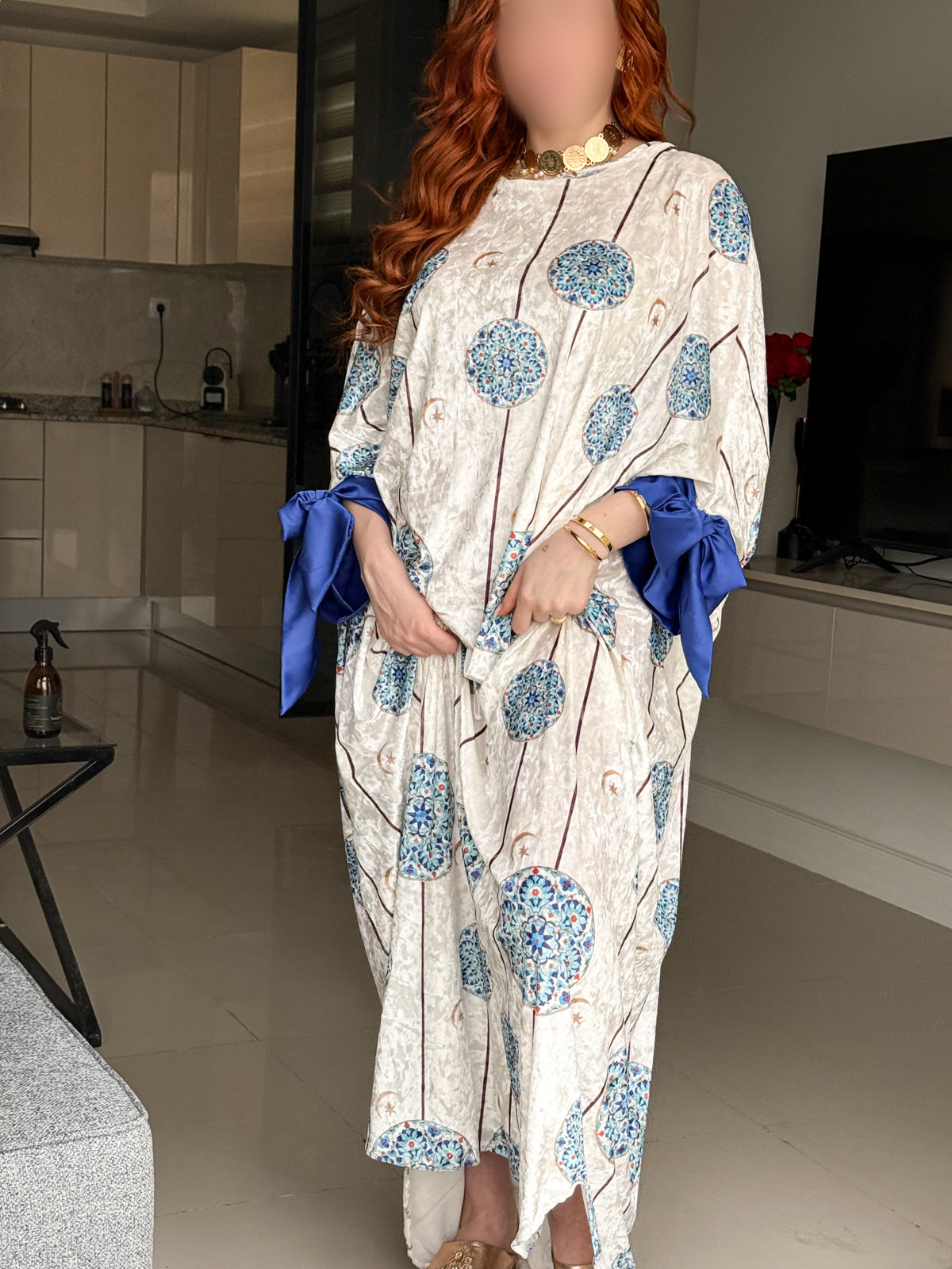 Jebba en velours blanche a motif bleu ZELLIGE