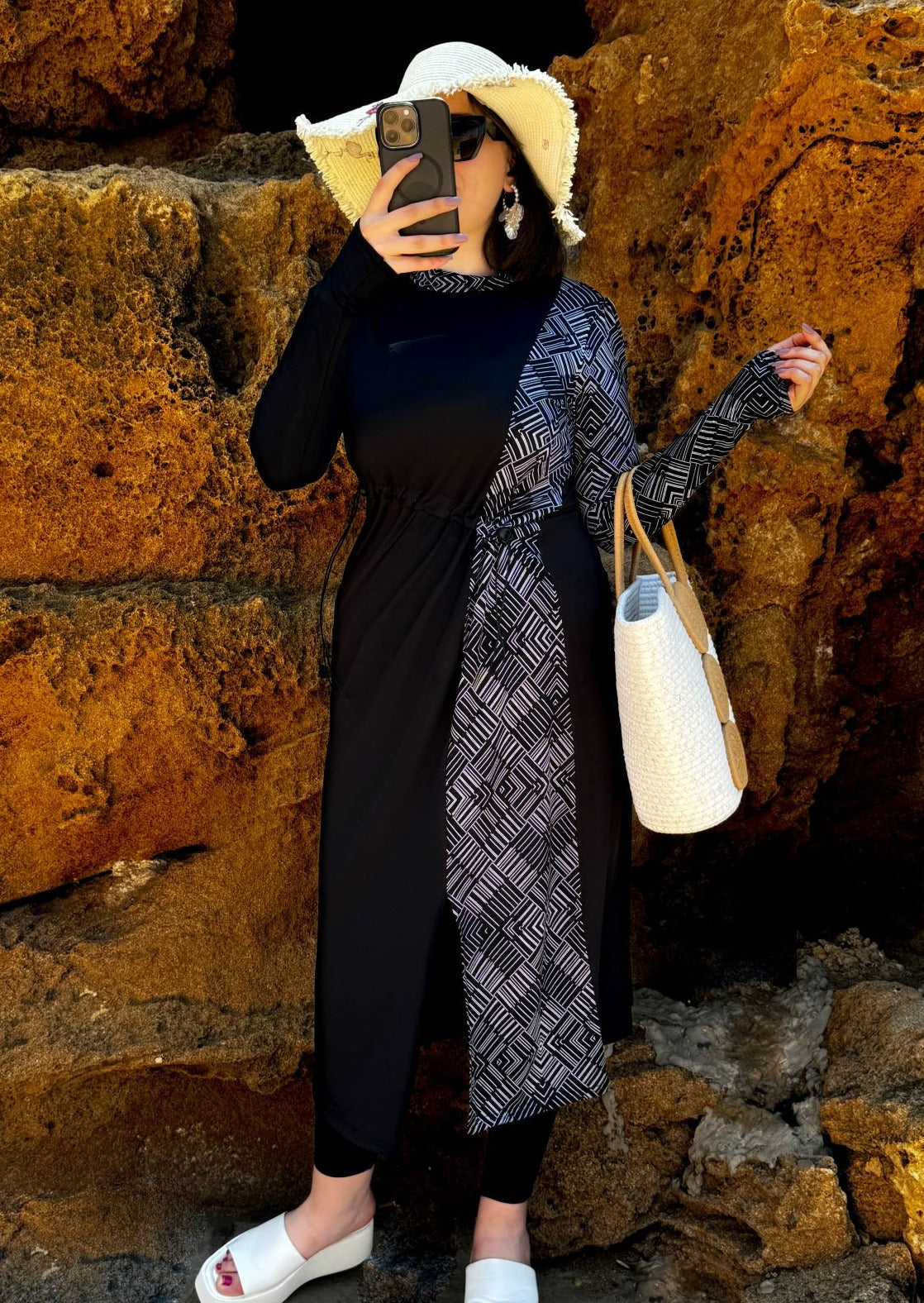 Burkini 3 pièces noir a rayure blanc CORALINE