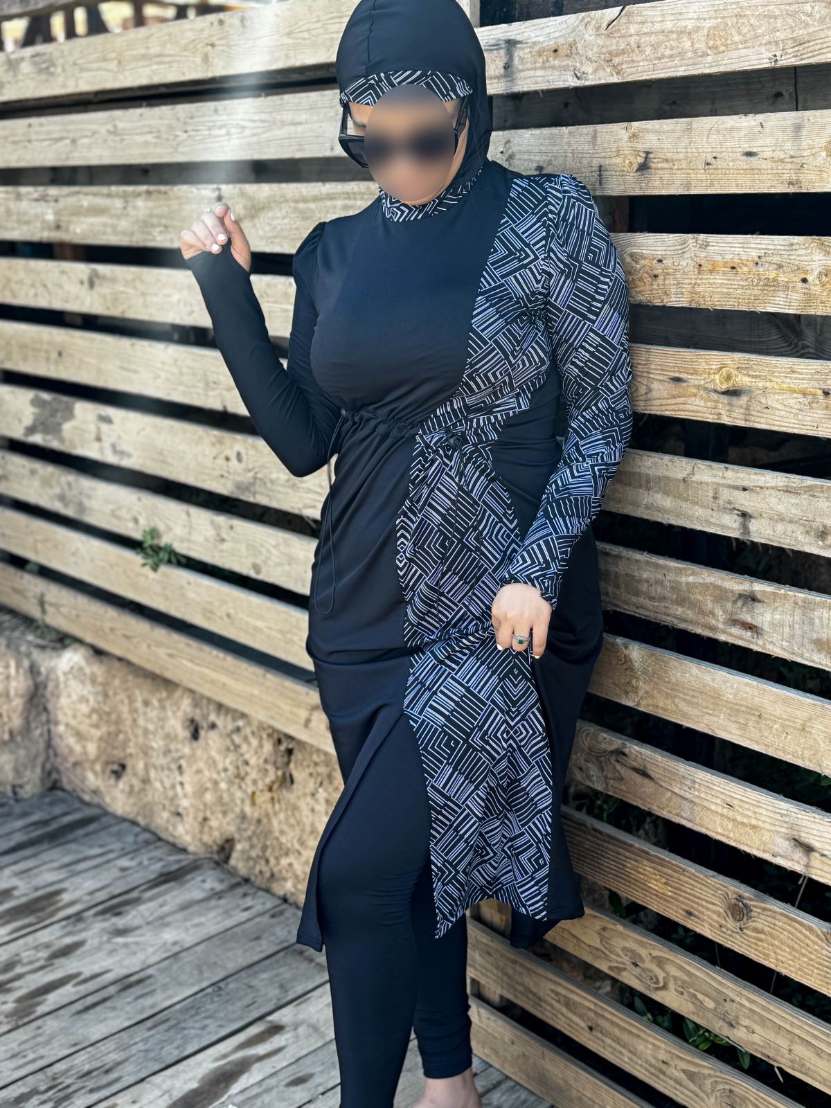 Burkini 3 pièces noir a rayure blanc CORALINE