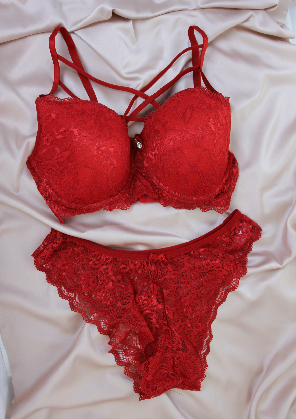 Ensemble Soutien-gorge rouge STARDUST