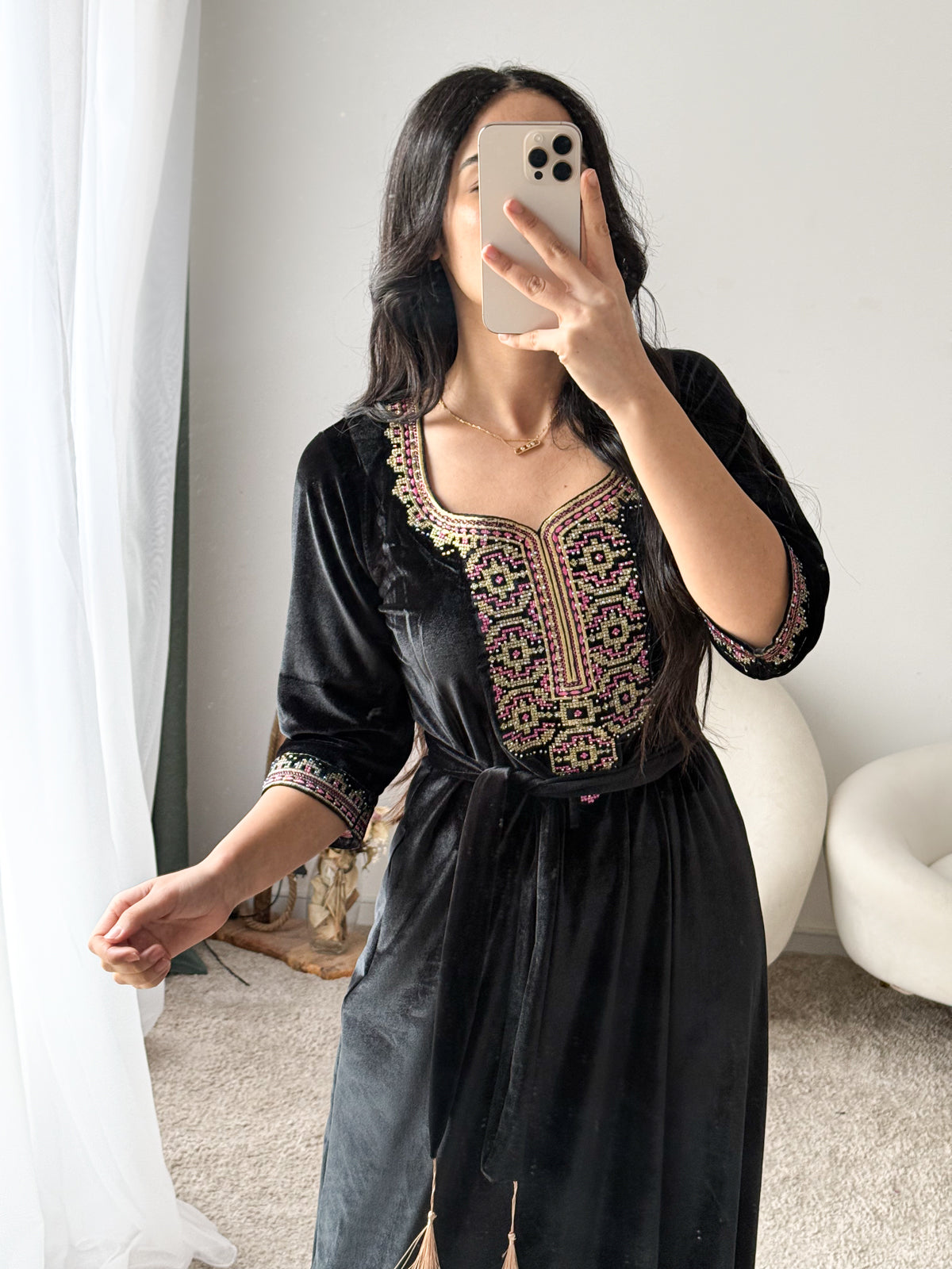 Robe d'hôtesse velours noir ROFIDA