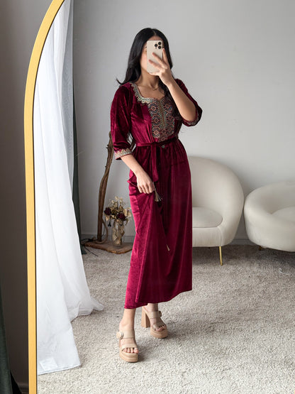 Robe d'hôtesse velours bordeaux ROFIDA