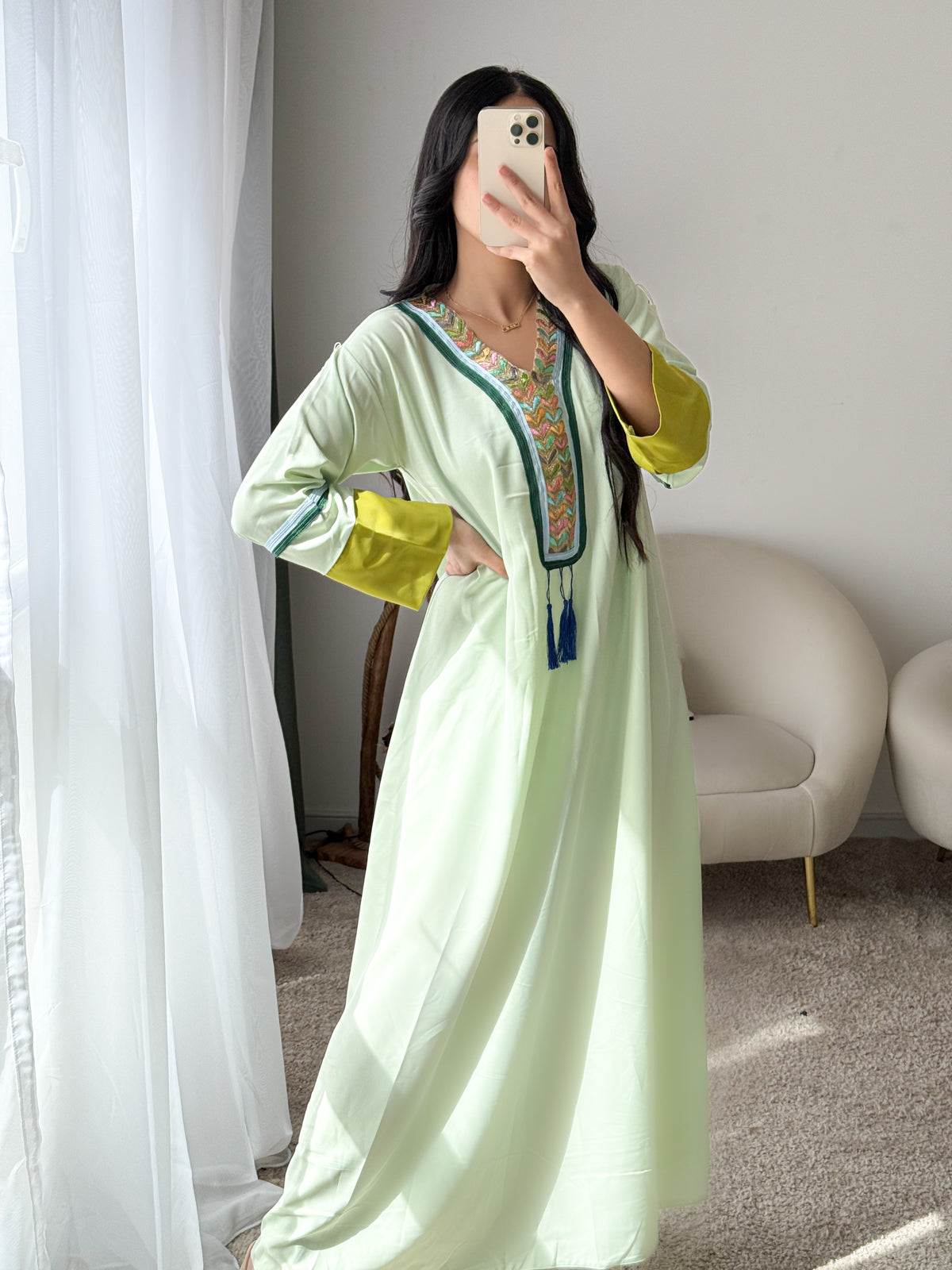 Robe d'hôtesse vert clair  RIHAB