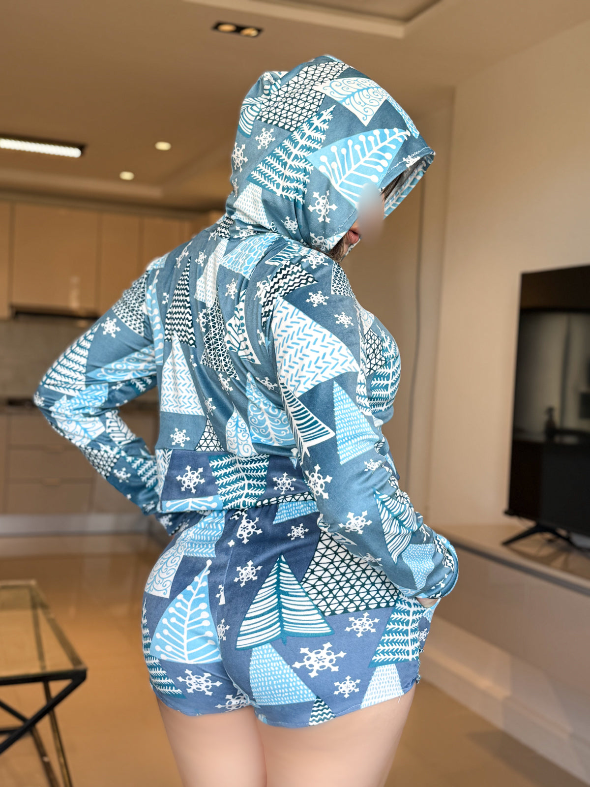 Ensemble capuche short super soft manche long vert ODEN