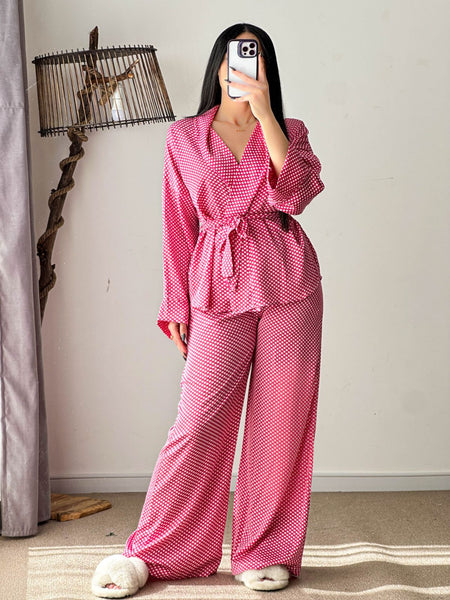 Pyjama cache-coeur soyeux rose LISE