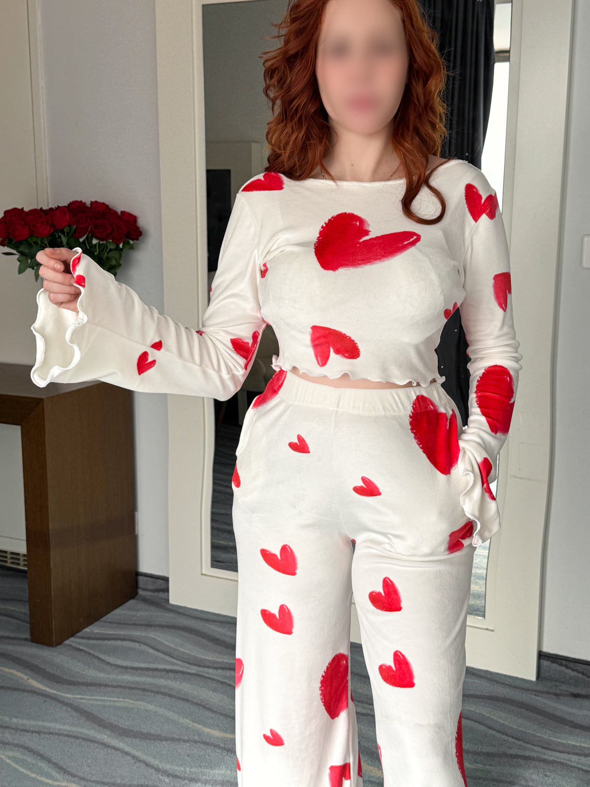 Pyjama patalon manche long blanc femme motif cœurs rouge FLAUNA